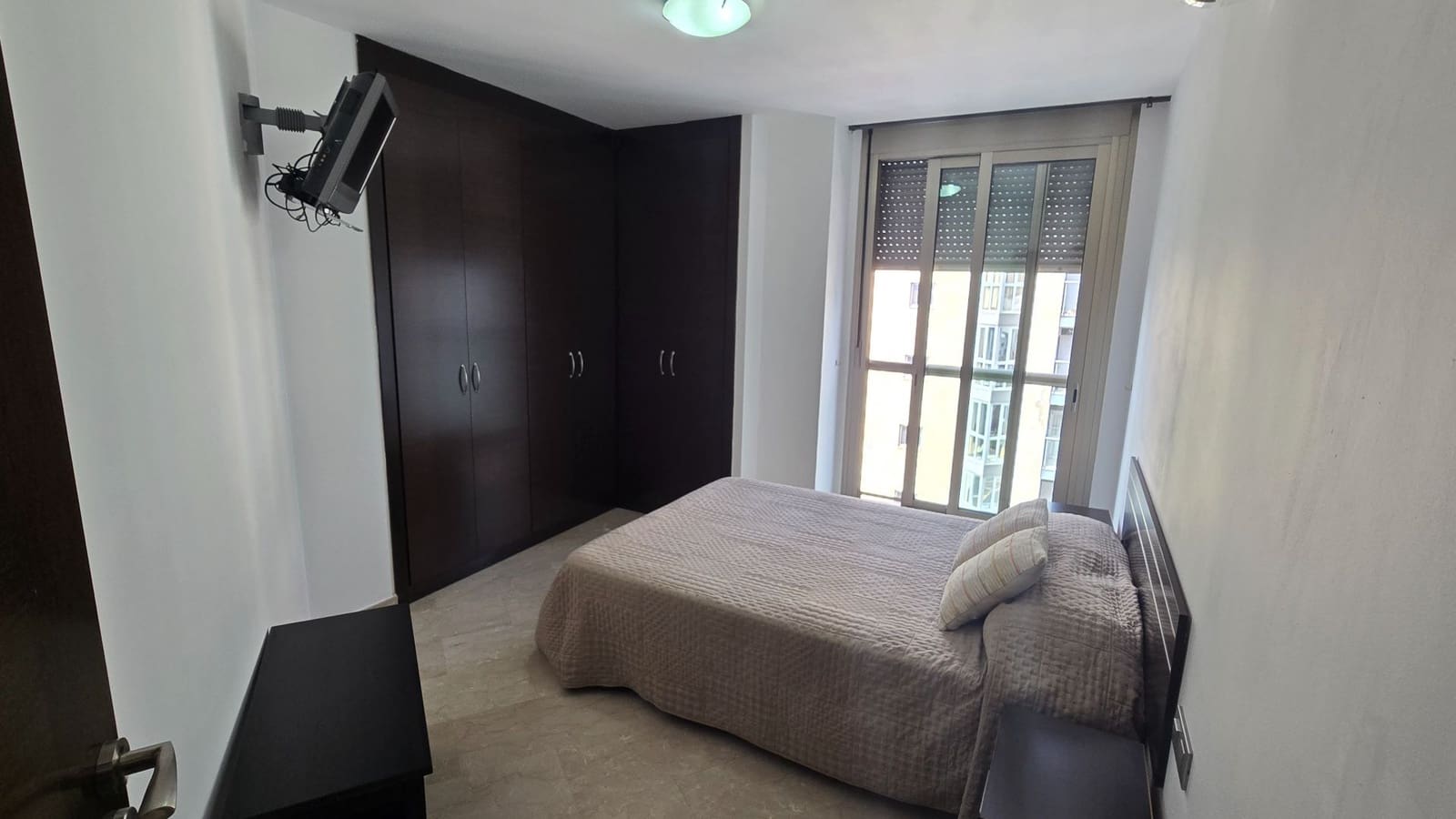 3 soveværelse Lejlighed til leje i Santa Cruz de Tenerife med garage - € 1.800 (Ref: 9994755)