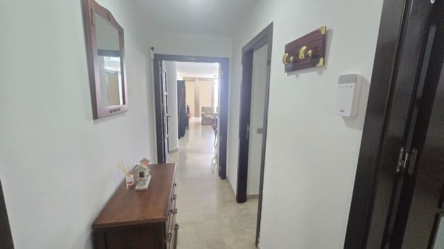 3 sypialnia Mieszkanie do wynajęcia w Los Llanos, Santa Cruz de Tenerife z garażem - 1 800 € (Ref: 9994755)