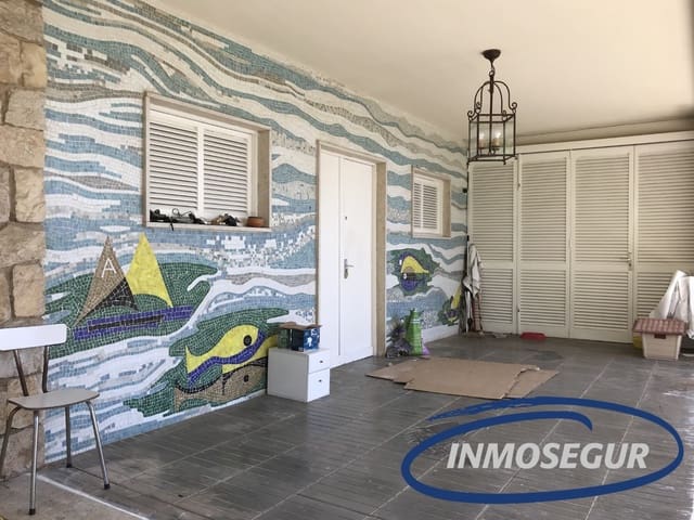 6 soverom Villa til salgs i Salou med svømmebasseng garasje - € 970 000 (Ref: 5146884)