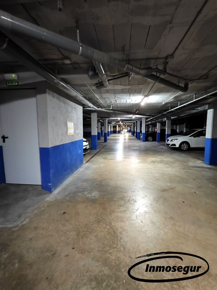 Garage til salg i Vilafortuny - € 10.500 (Ref: 8435881)