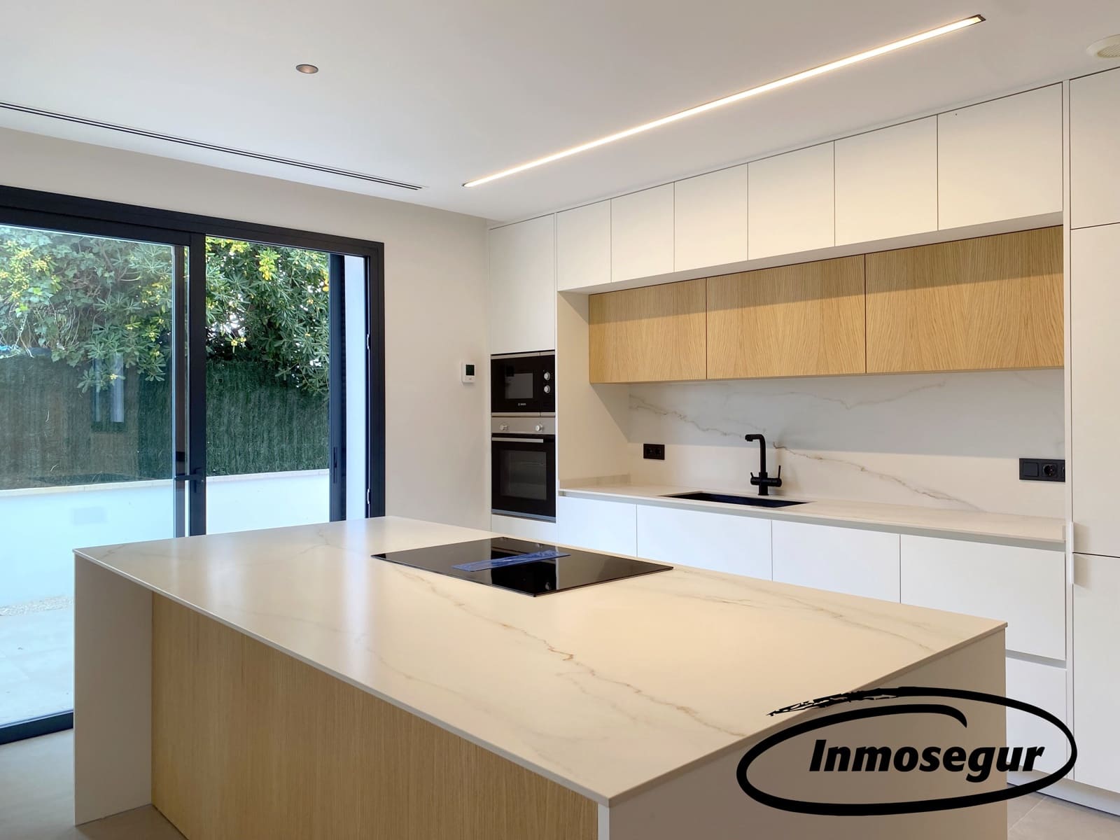 3 soveværelse Villa til salg i Vilafortuny med swimmingpool garage - € 1.295.000 (Ref: 8722538)