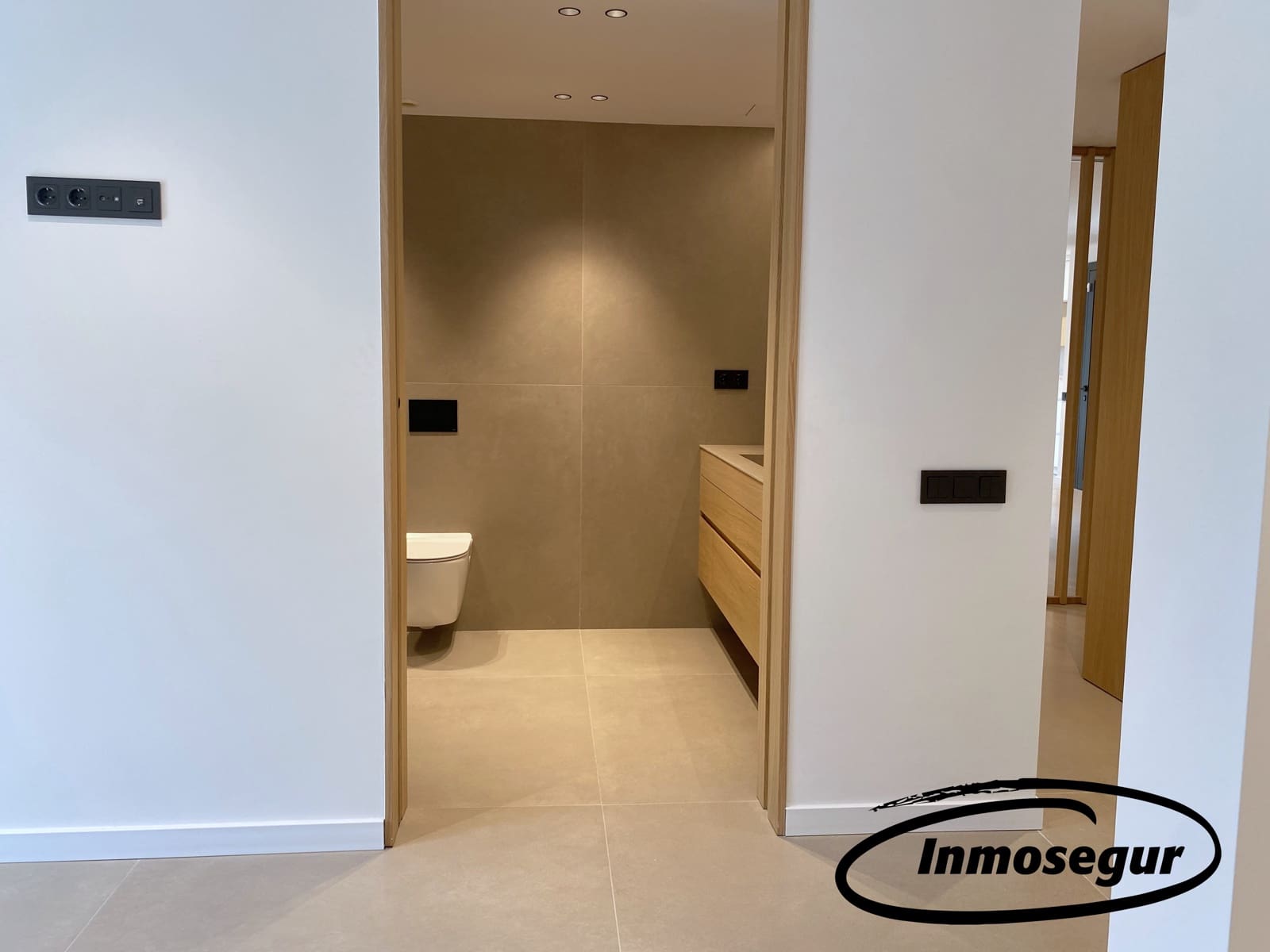 3 soveværelse Villa til salg i Vilafortuny med swimmingpool garage - € 1.295.000 (Ref: 8722538)