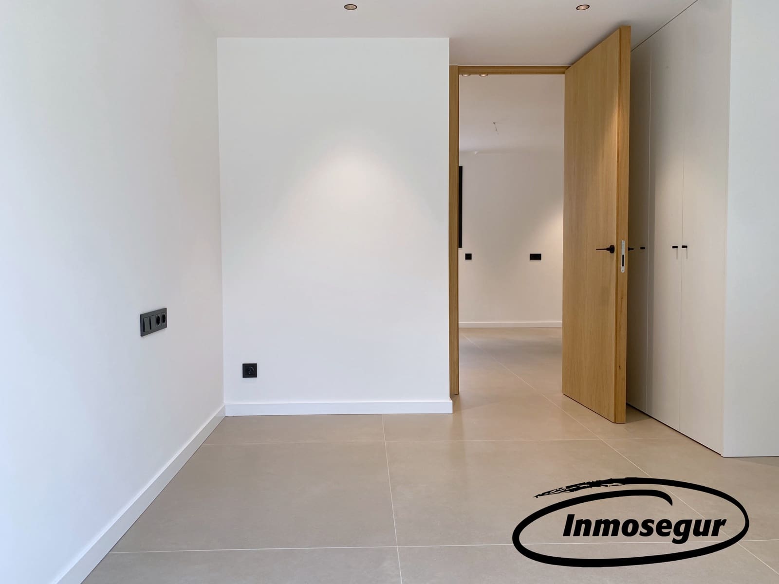 3 soveværelse Villa til salg i Vilafortuny med swimmingpool garage - € 1.295.000 (Ref: 8722538)