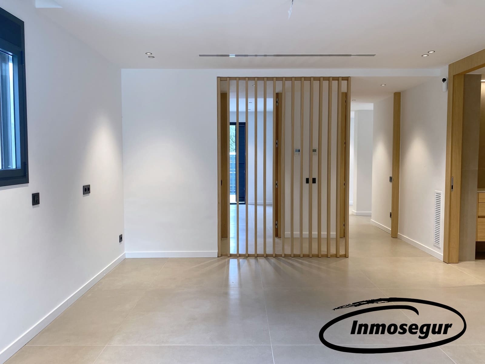 3 soveværelse Villa til salg i Vilafortuny med swimmingpool garage - € 1.295.000 (Ref: 8722538)