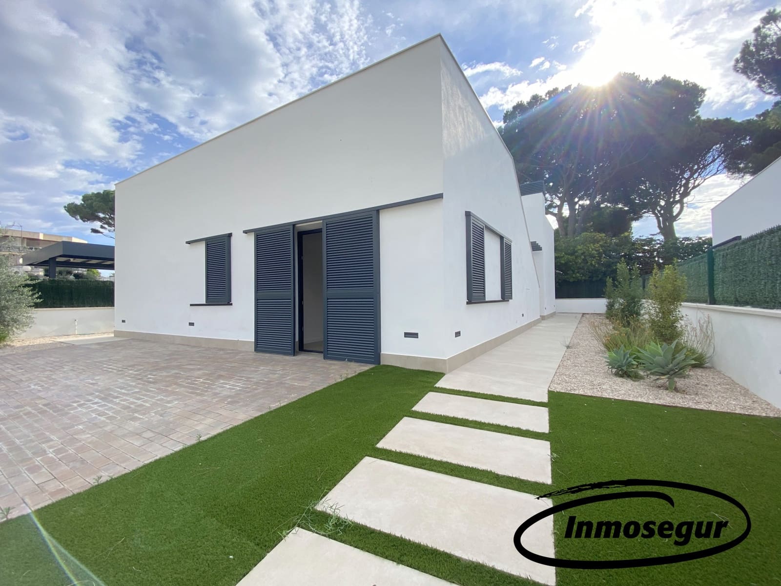 3 soveværelse Villa til salg i Vilafortuny med swimmingpool garage - € 1.295.000 (Ref: 8722538)