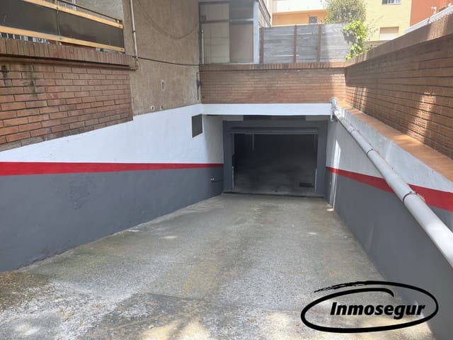 Garage in vendita in Salou - 19.800 € (Rif: 8903879)