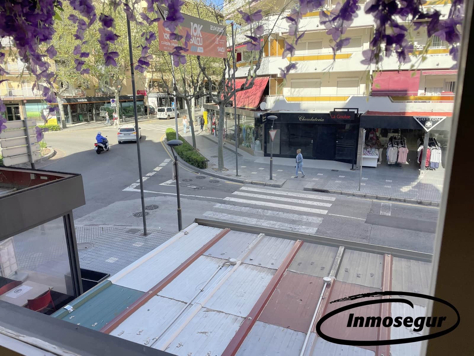 5 bedroom Shop for sale in Salou - € 263,000 (Ref: 8968946)