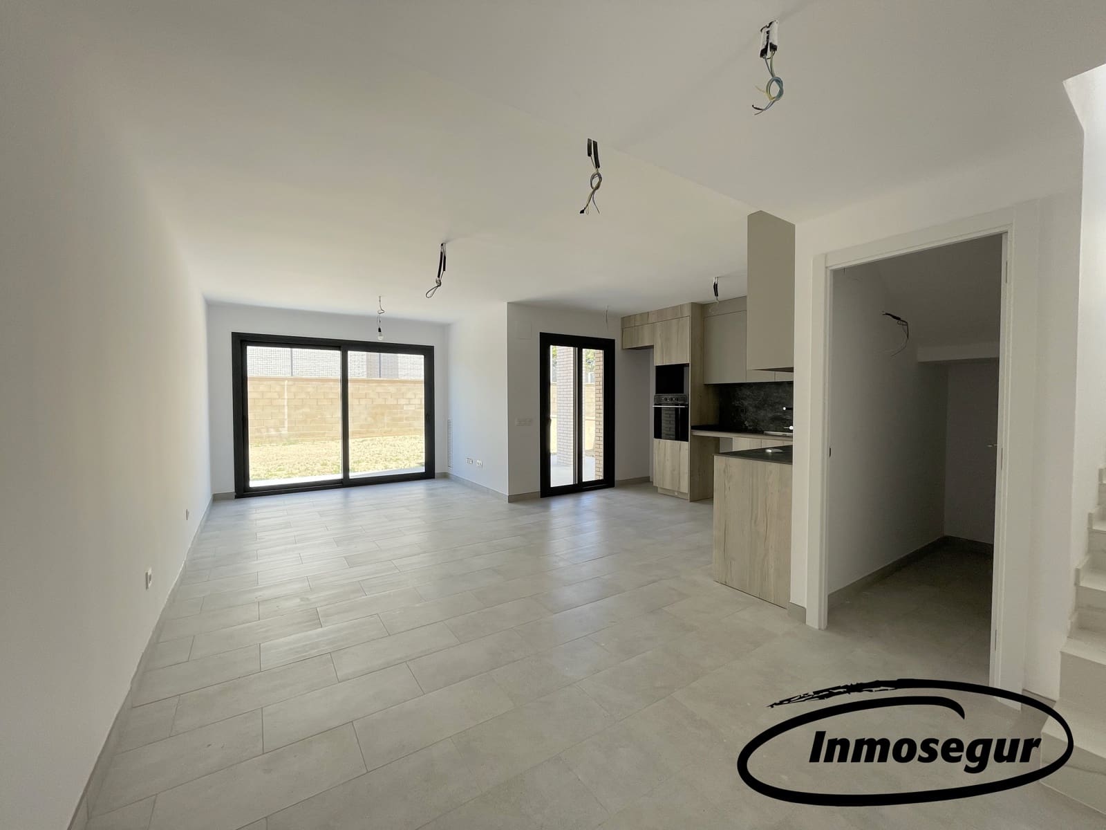 4 soveværelse Villa til salg i Vilafortuny med garage - € 510.000 (Ref: 9001836)