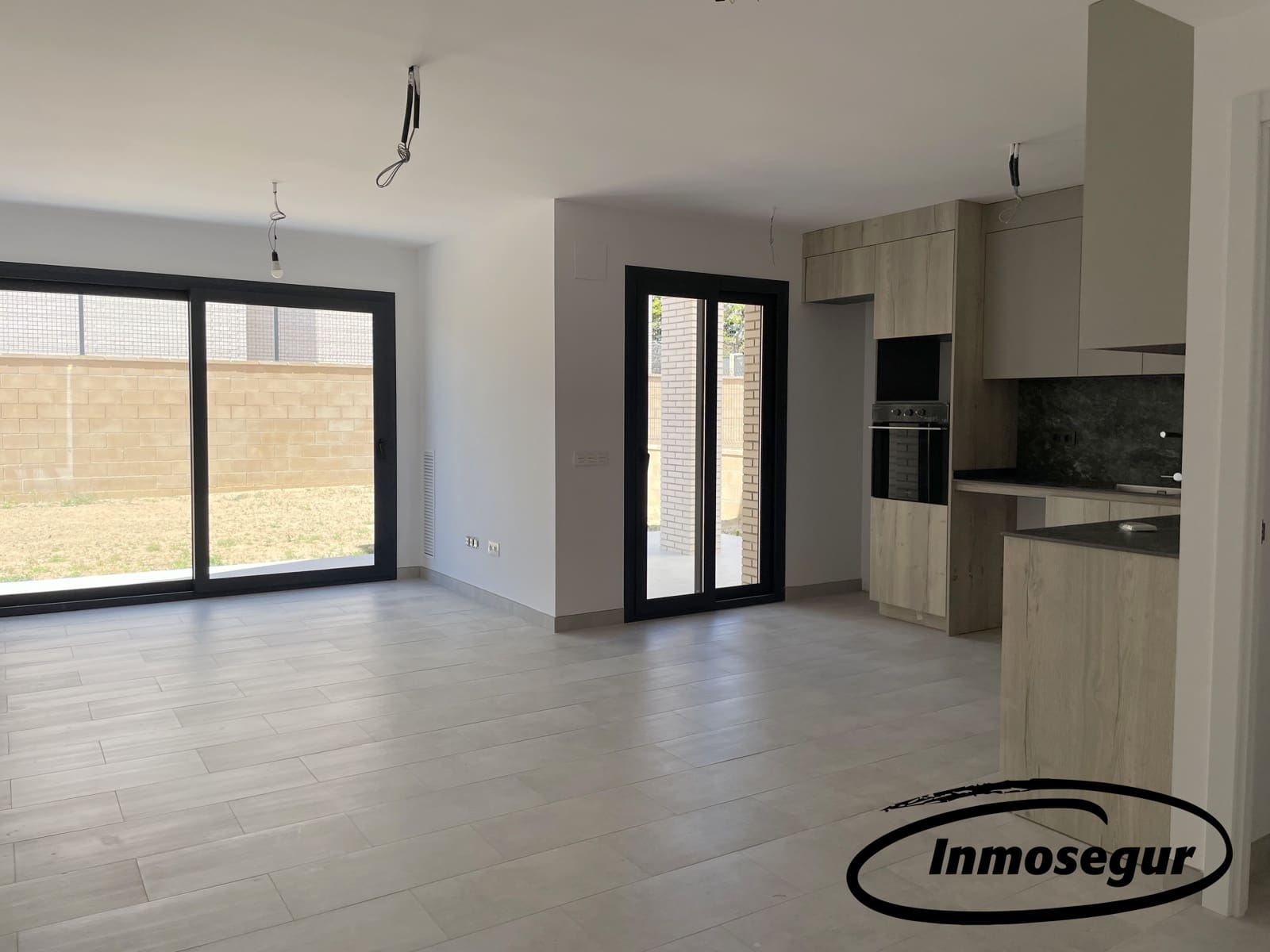 4 soveværelse Villa til salg i Vilafortuny med garage - € 510.000 (Ref: 9001836)