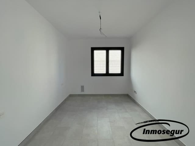 4 soveværelse Villa til salg i Vilafortuny, Cambrils med garage - € 510.000 (Ref: 9001836)