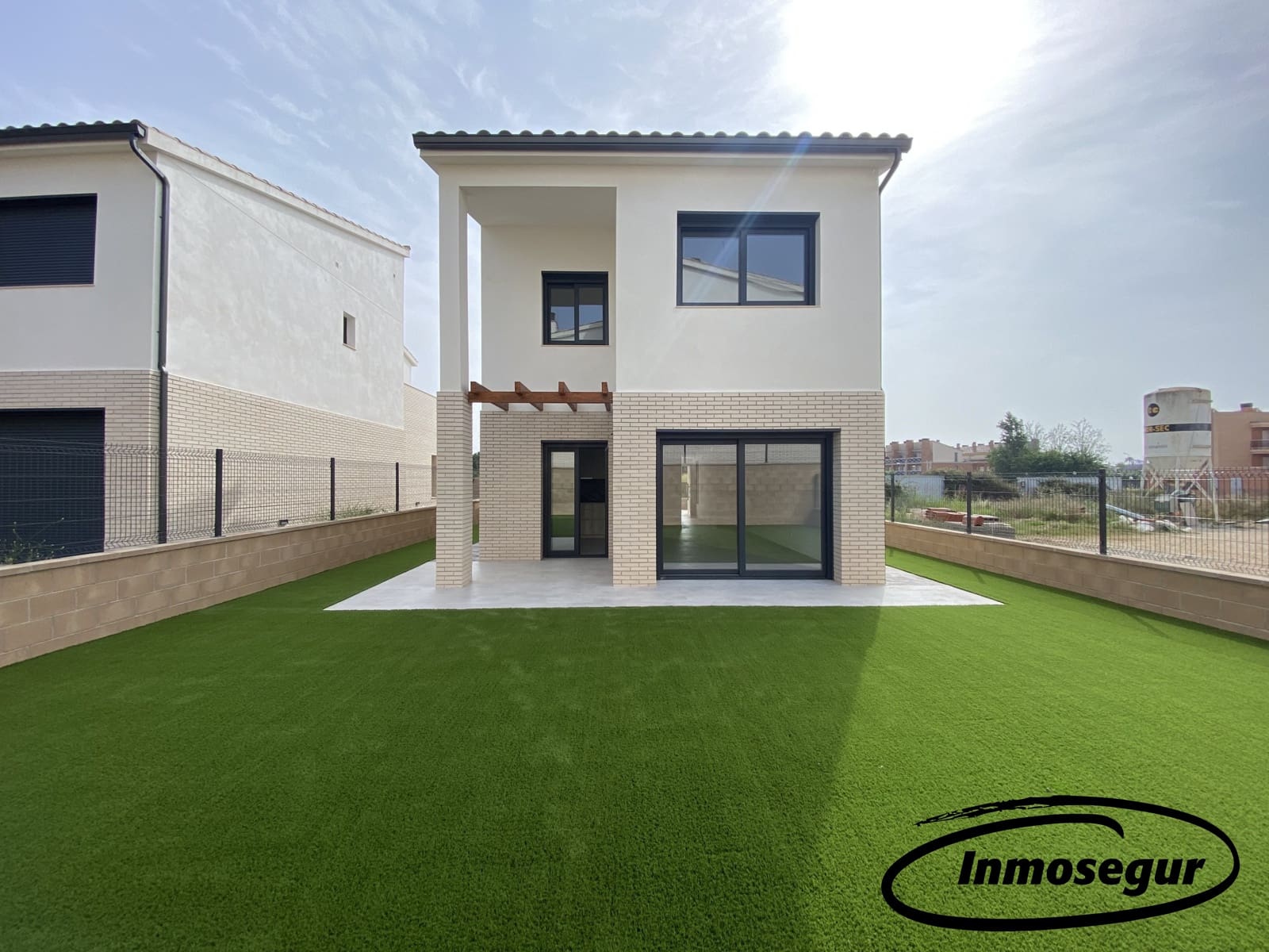 4 soveværelse Villa til salg i Vilafortuny med garage - € 510.000 (Ref: 9001836)