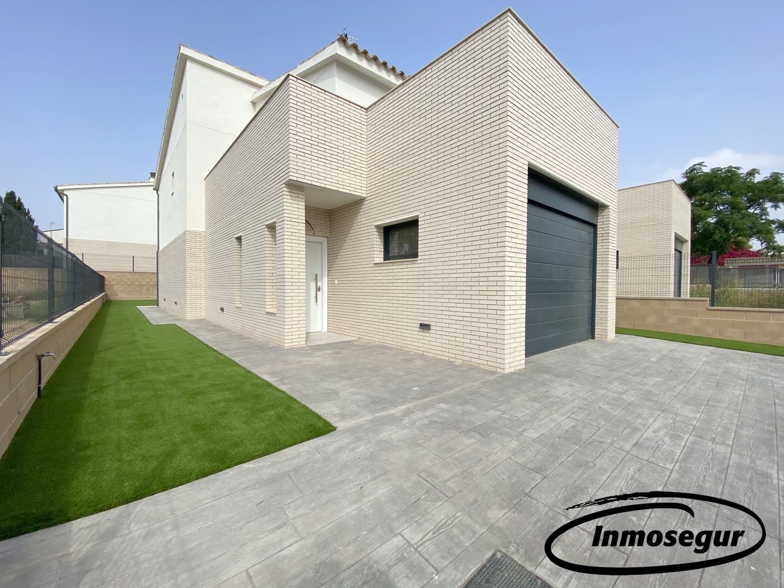 4 soveværelse Villa til salg i Vilafortuny med garage - € 510.000 (Ref: 9001836)