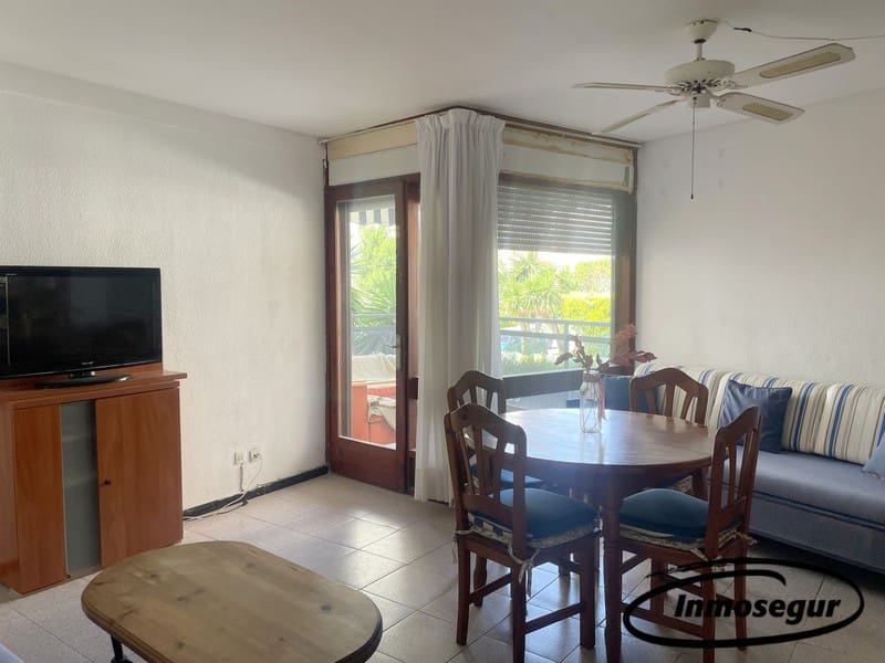 3 soveværelse Strandlejlighed til salg i Salou - € 170.000 (Ref: 9043734)