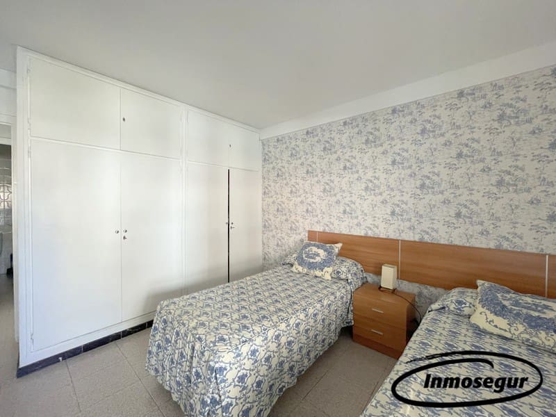 3 soveværelse Strandlejlighed til salg i Salou - € 170.000 (Ref: 9043734)