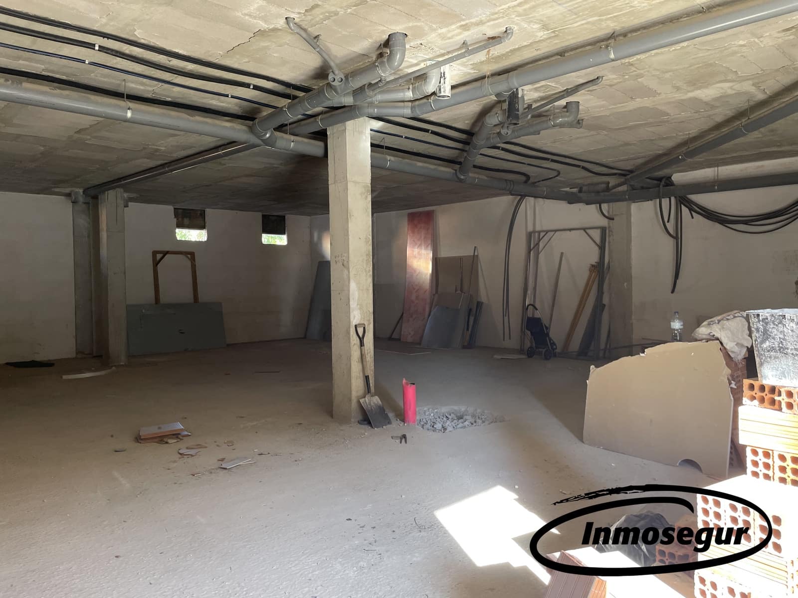 Erhverv til salg i Cambrils - € 220.000 (Ref: 9058576)