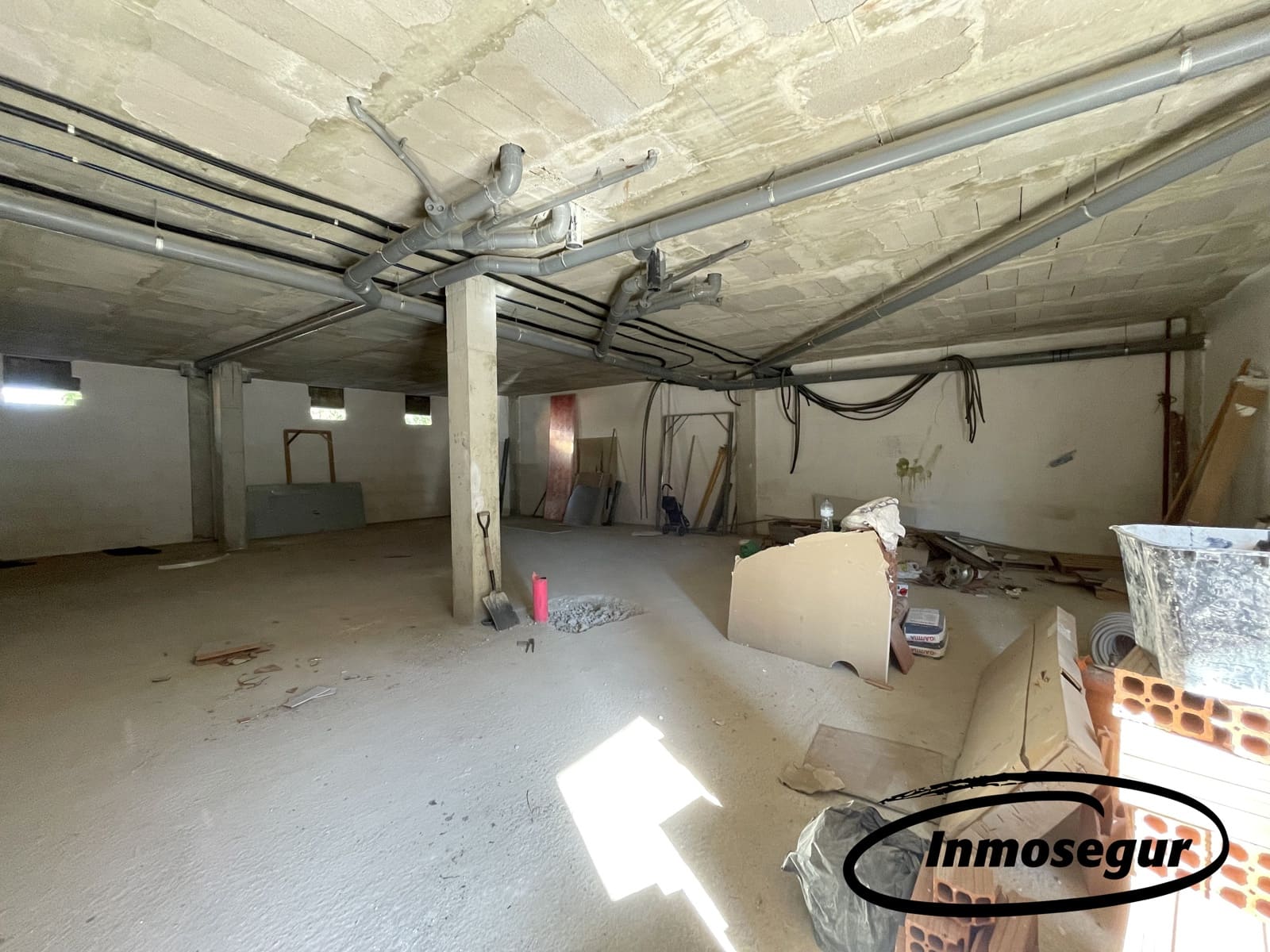 Erhverv til salg i Cambrils - € 220.000 (Ref: 9058576)