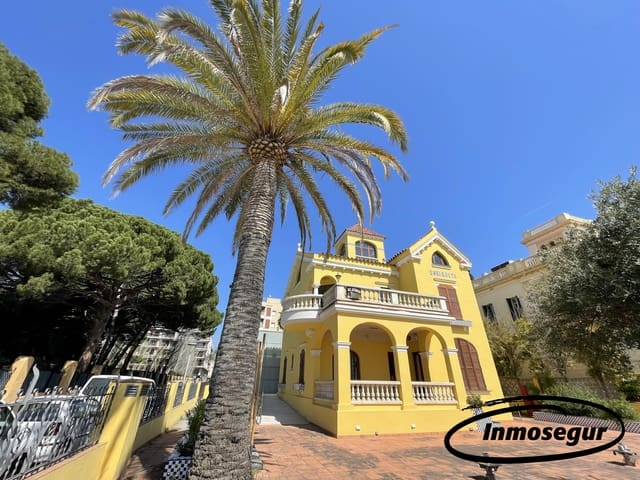 5 soverom Villa til salgs i Salou med garasje - € 3 500 000 (Ref: 9150757)
