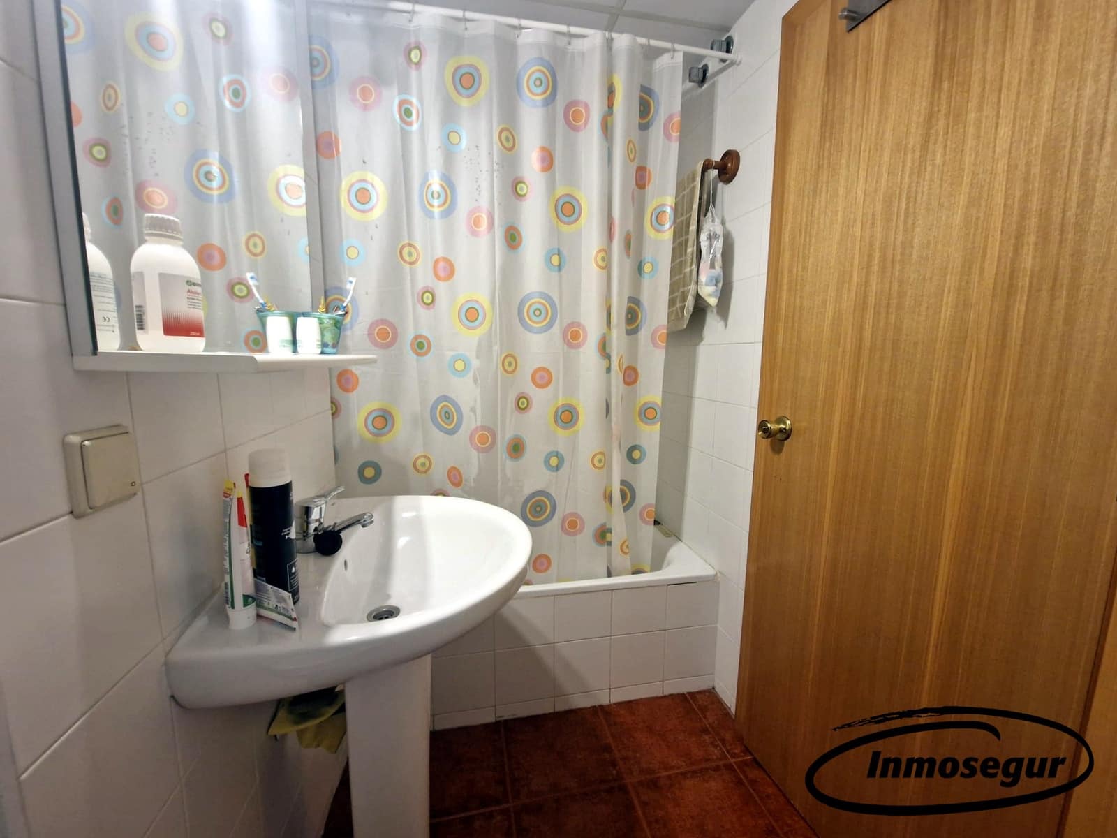 4 bedroom Flat for sale in Salou with pool garage - € 266,000 (Ref: 9153000)