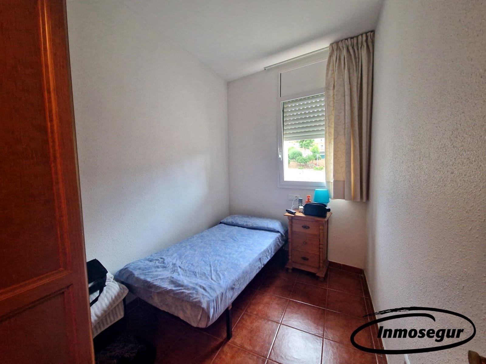 4 bedroom Flat for sale in Salou with pool garage - € 266,000 (Ref: 9153000)