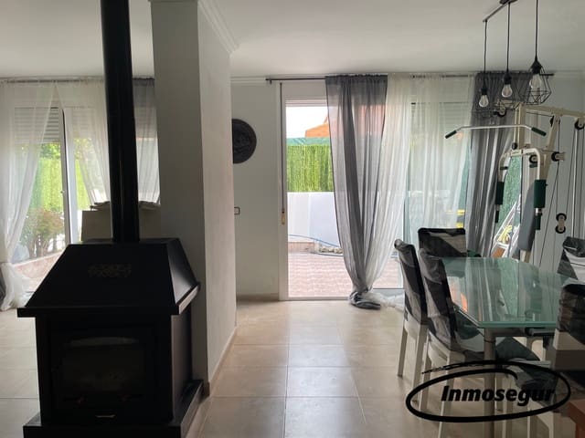 4 bedroom Semi-detached Villa for sale in Vilafortuny, Cambrils with garage - € 480,000 (Ref: 9153040)
