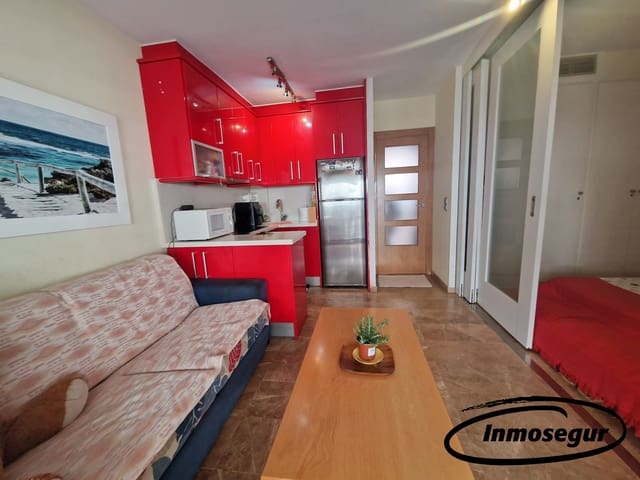 2 soveværelse Lejlighed til salg i Salou med swimmingpool - € 185.000 (Ref: 9170190)