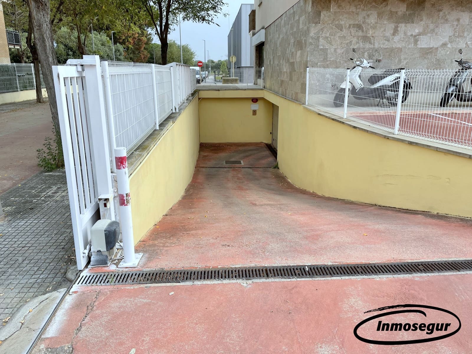 Garaż na sprzedaż w Cambrils - 13 500 € (Ref: 9219037)