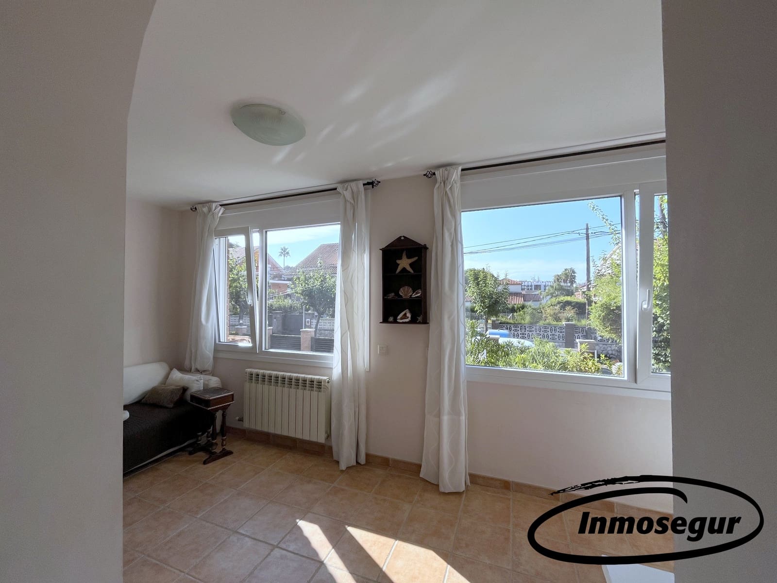 5 soveværelse Semi-Rækkehus til salg i Salou - € 420.000 (Ref: 9251579)