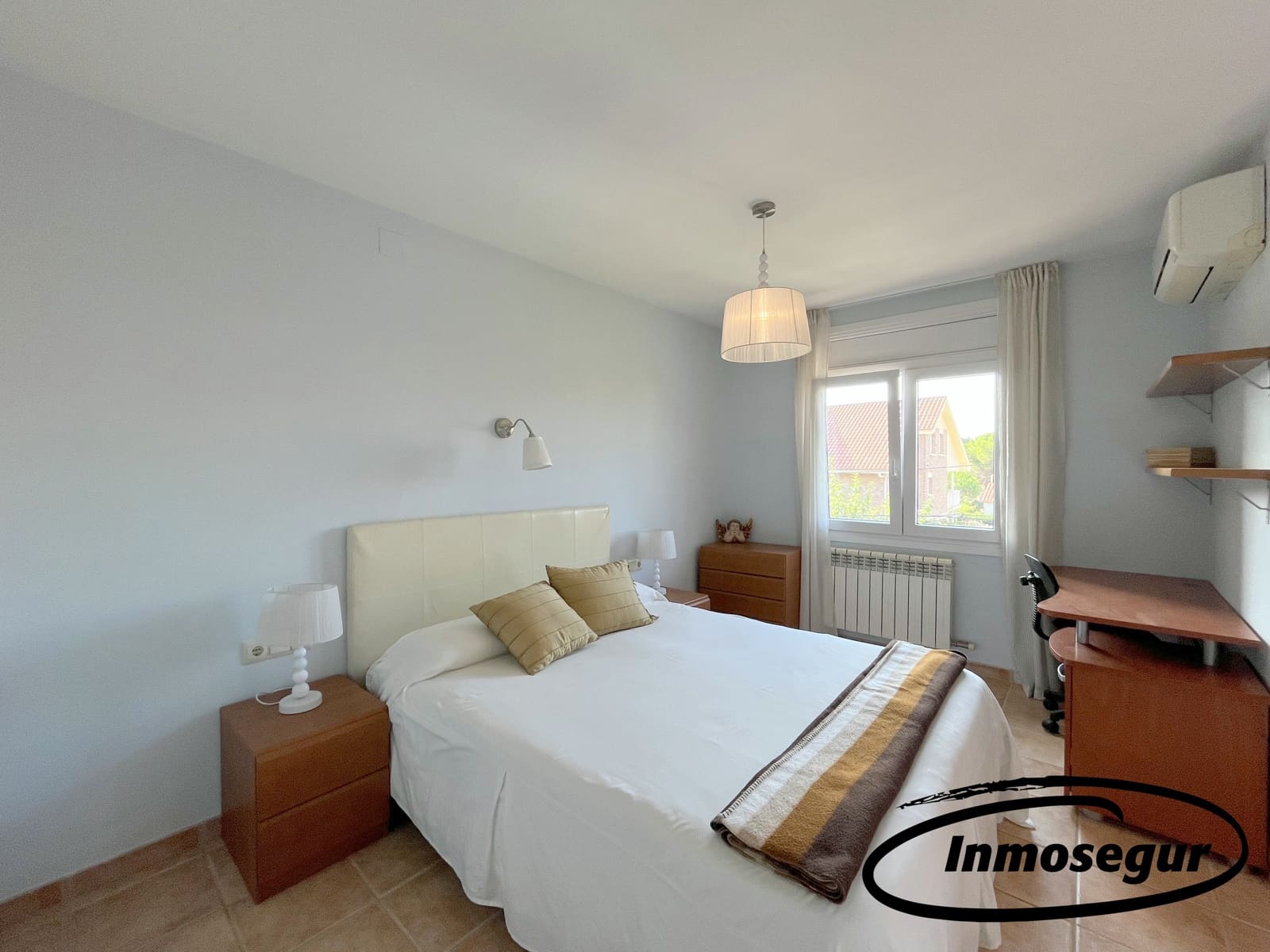 5 soveværelse Semi-Rækkehus til salg i Salou - € 420.000 (Ref: 9251579)