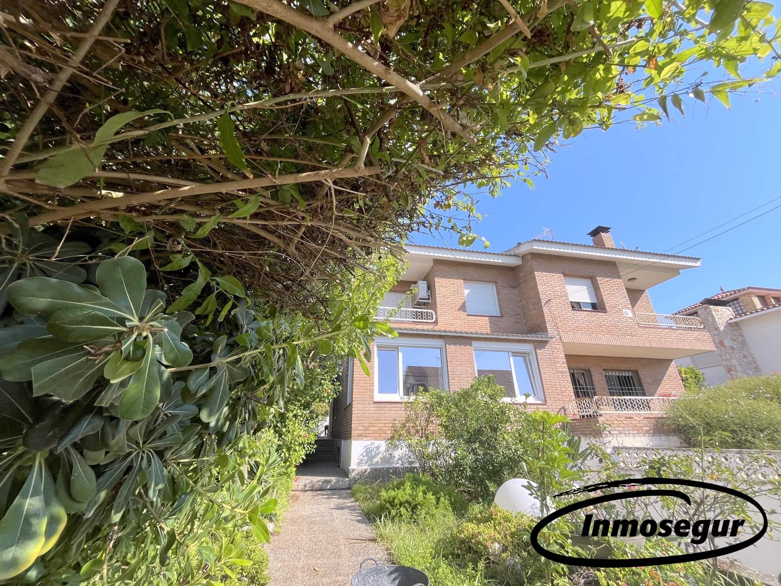 5 soveværelse Semi-Rækkehus til salg i Salou - € 420.000 (Ref: 9251579)