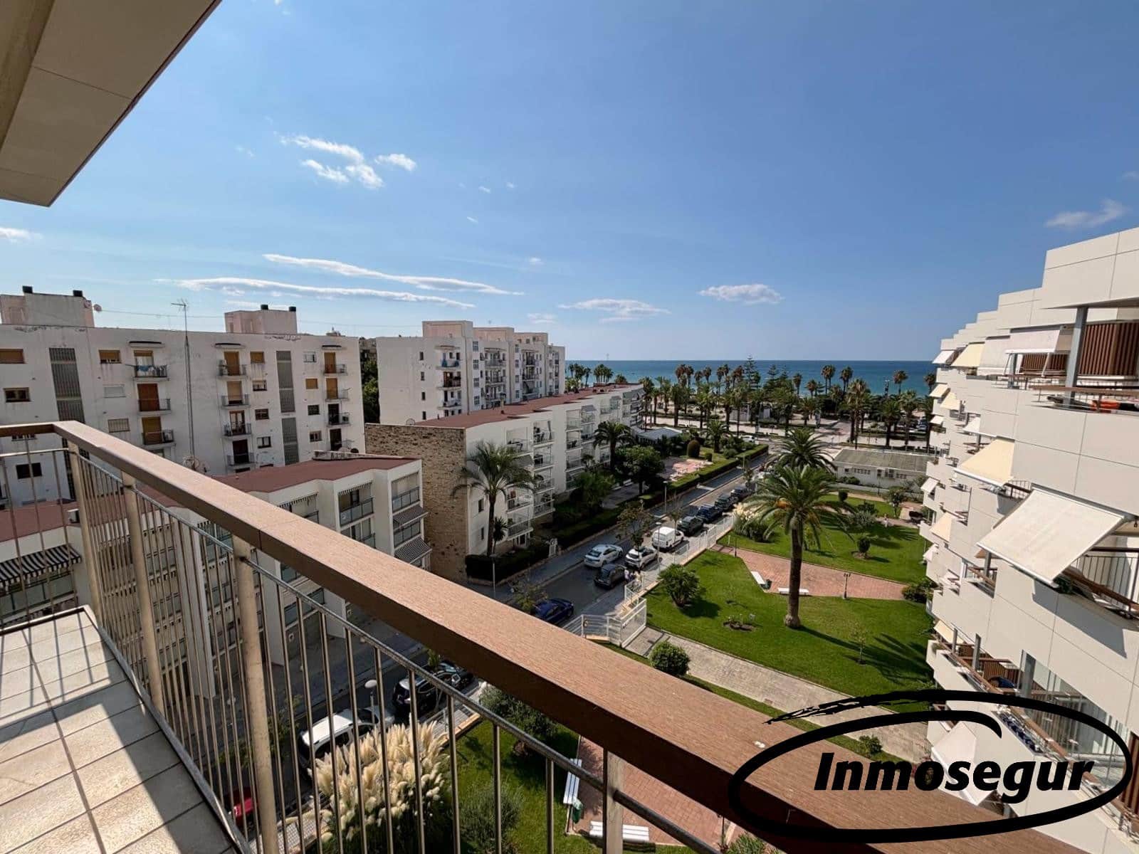 4 bedroom Flat for sale in Salou - € 340,000 (Ref: 9263290)
