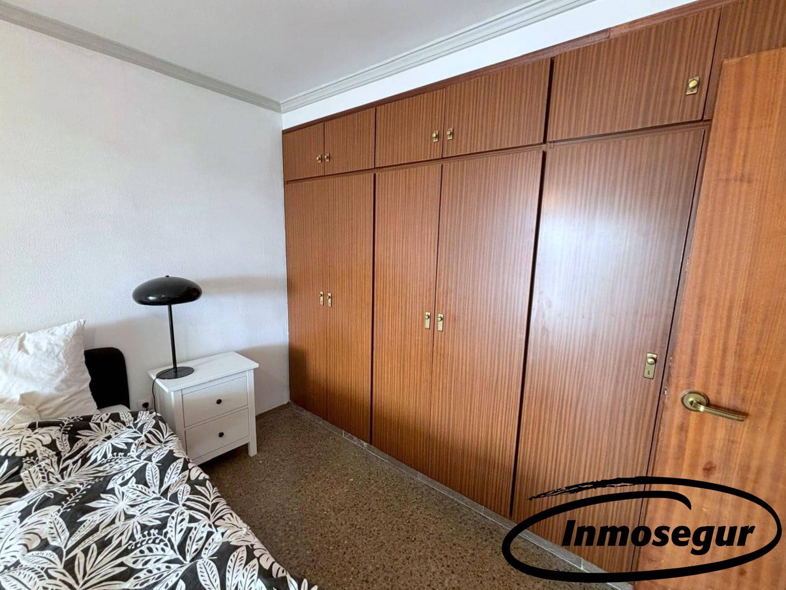 4 bedroom Flat for sale in Salou - € 340,000 (Ref: 9263290)