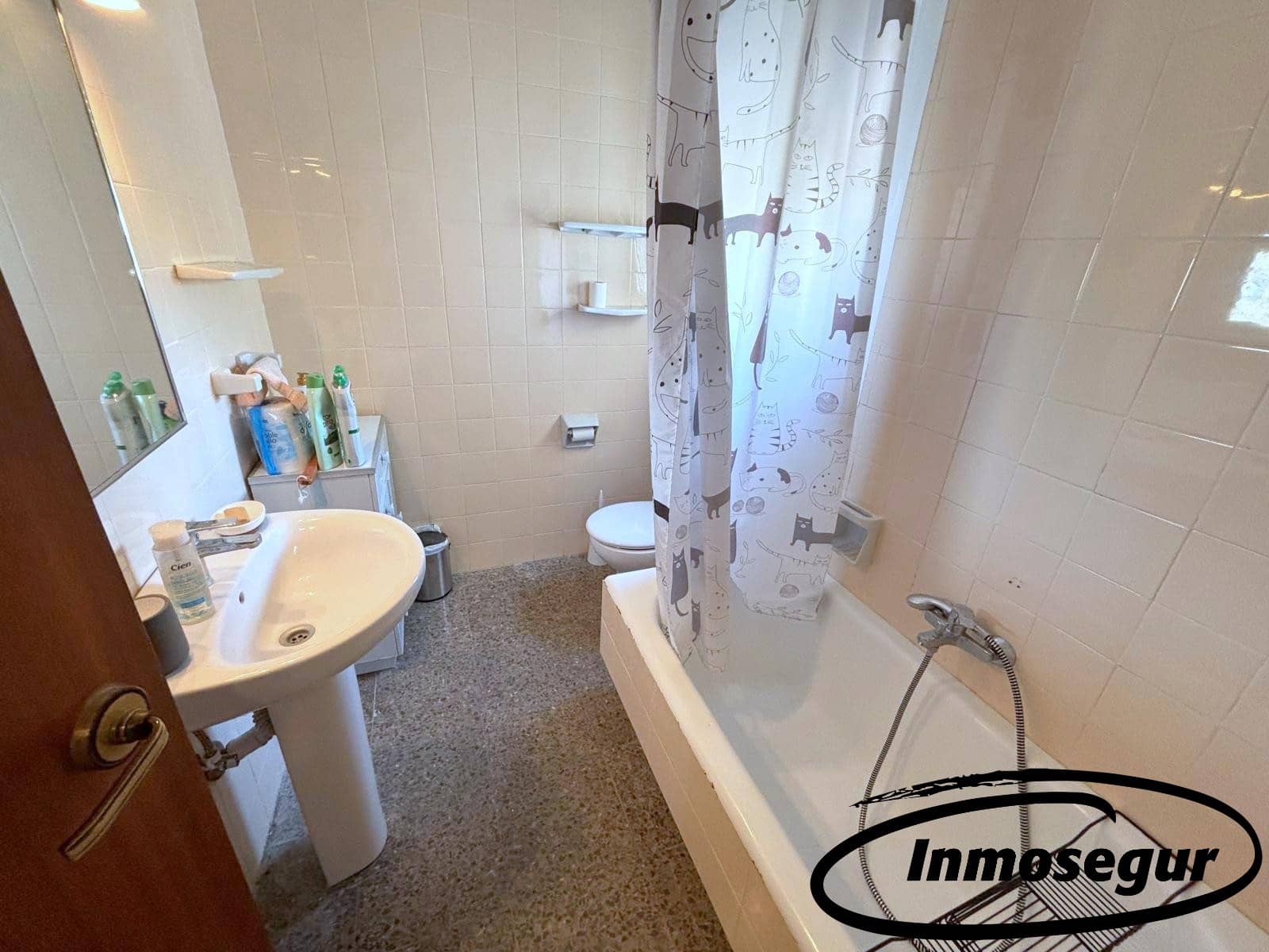 4 bedroom Flat for sale in Salou - € 340,000 (Ref: 9263290)