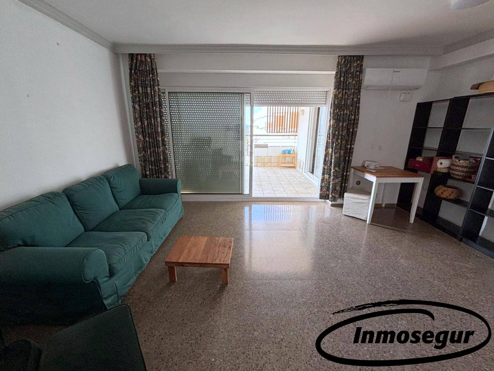 4 bedroom Flat for sale in Salou - € 340,000 (Ref: 9263290)