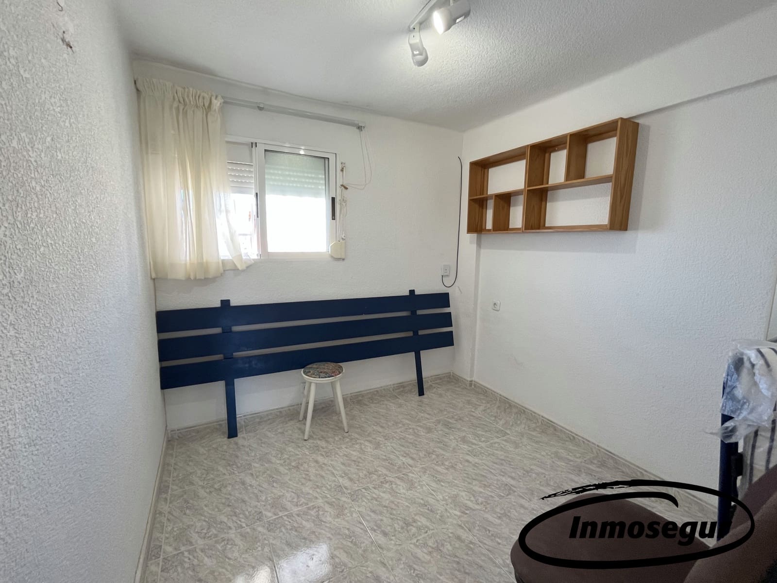 2 bedroom Apartment for sale in Salou with pool - € 155,000 (Ref: 9303836)