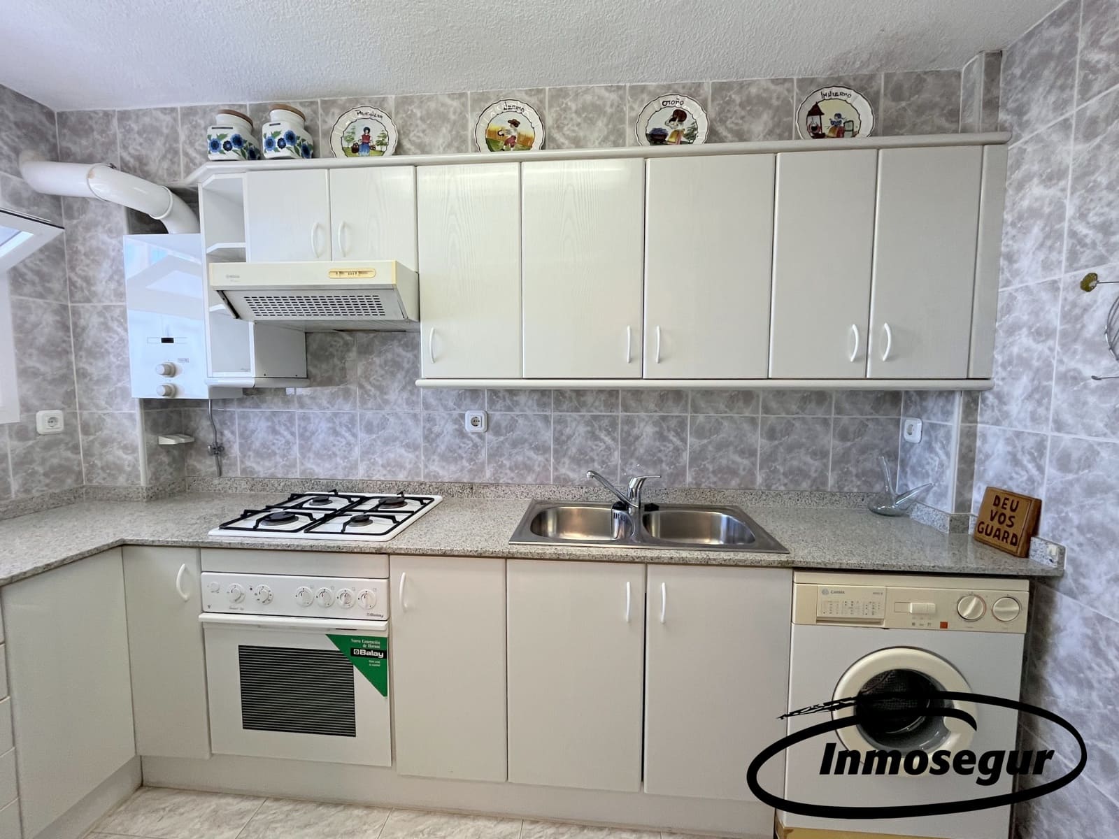 2 bedroom Apartment for sale in Salou with pool - € 155,000 (Ref: 9303836)