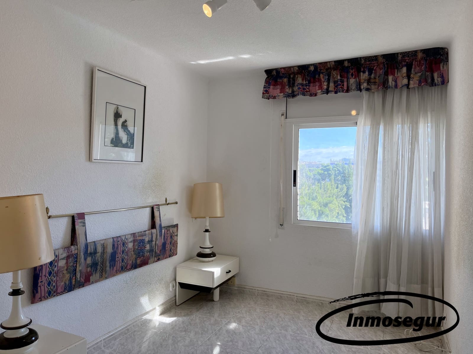 2 bedroom Apartment for sale in Salou with pool - € 155,000 (Ref: 9303836)
