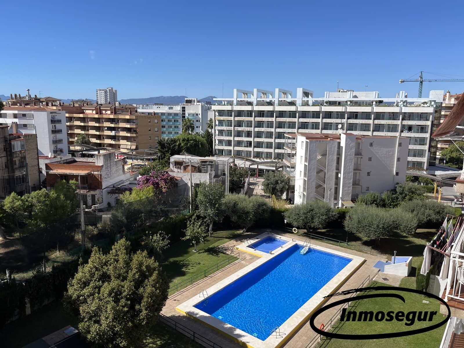 2 bedroom Apartment for sale in Salou with pool - € 155,000 (Ref: 9303836)