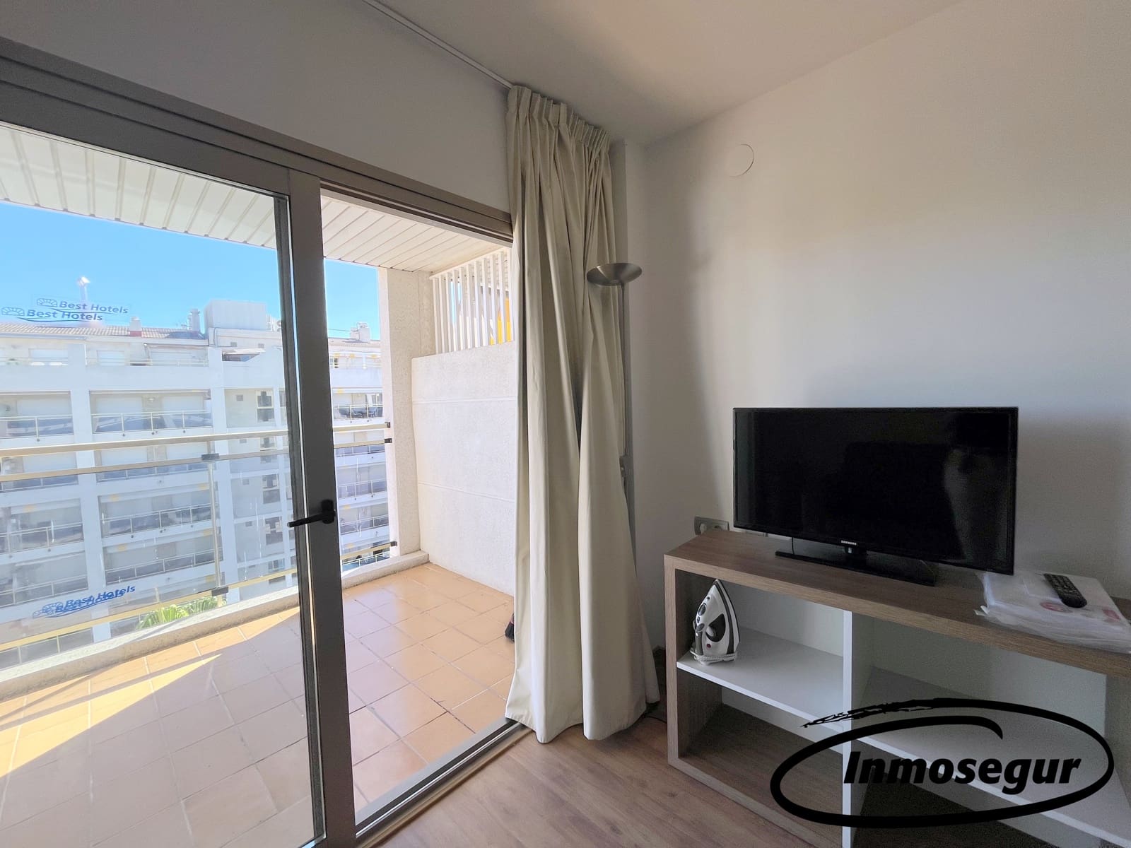 1 bedroom Apartment for sale in Salou with pool - € 185,500 (Ref: 9304615)