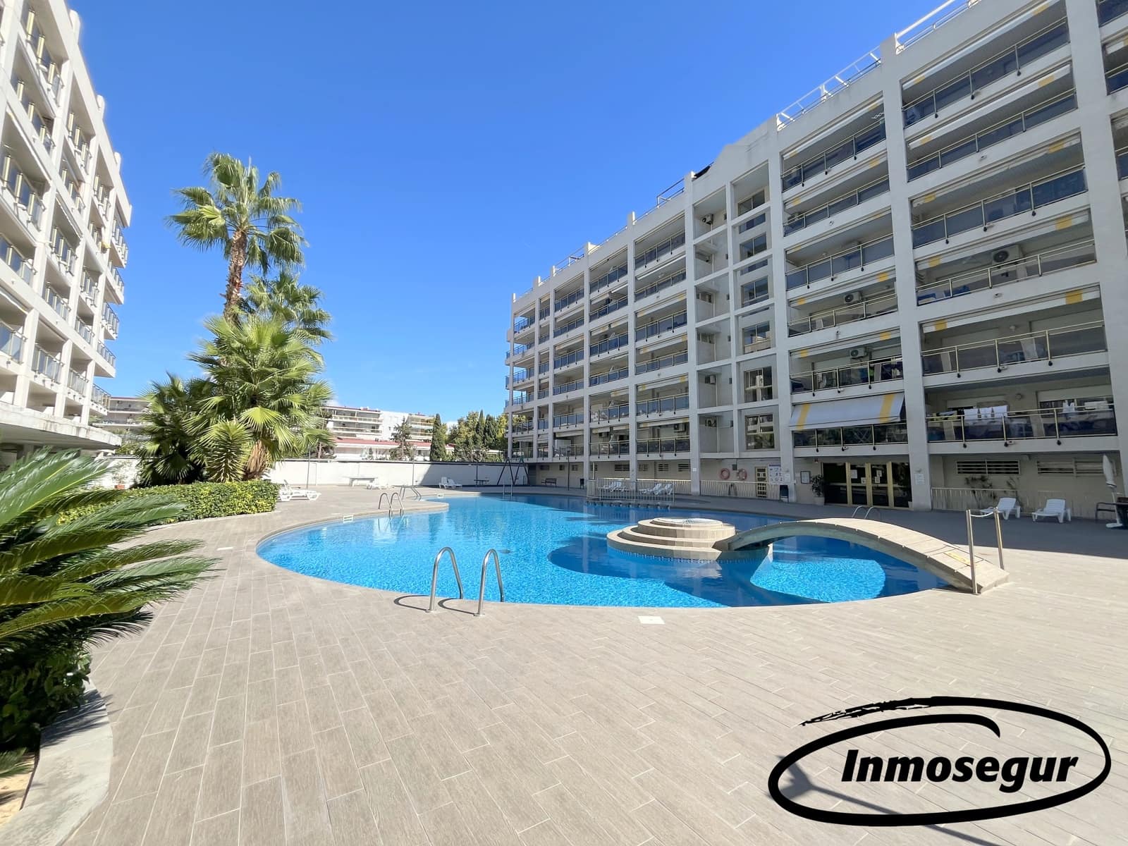 1 bedroom Apartment for sale in Salou with pool - € 185,500 (Ref: 9304615)