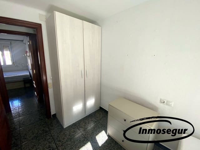 3 soverom Leilighet til salgs i L'Hospitalet de Llobregat - € 244 000 (Ref: 9428206)