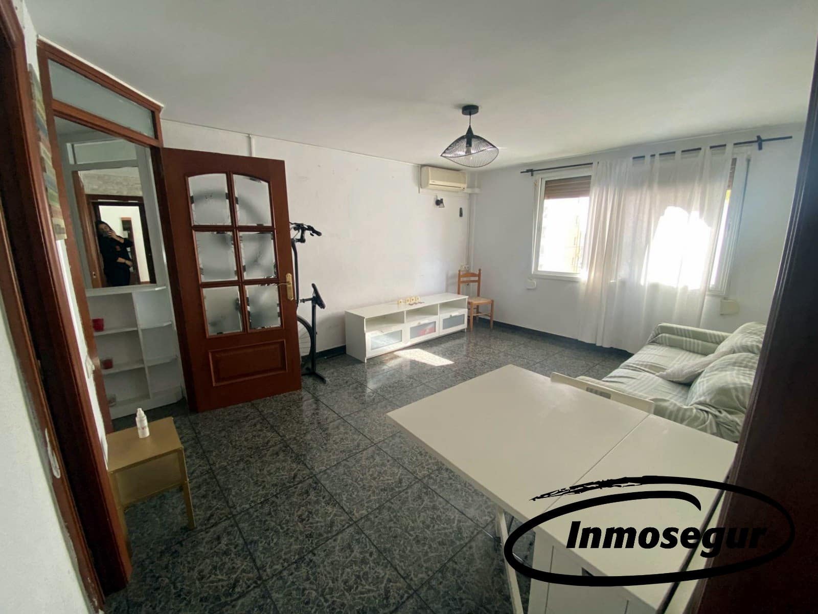 3 soverom Leilighet til salgs i L'Hospitalet de Llobregat - € 244 000 (Ref: 9428206)