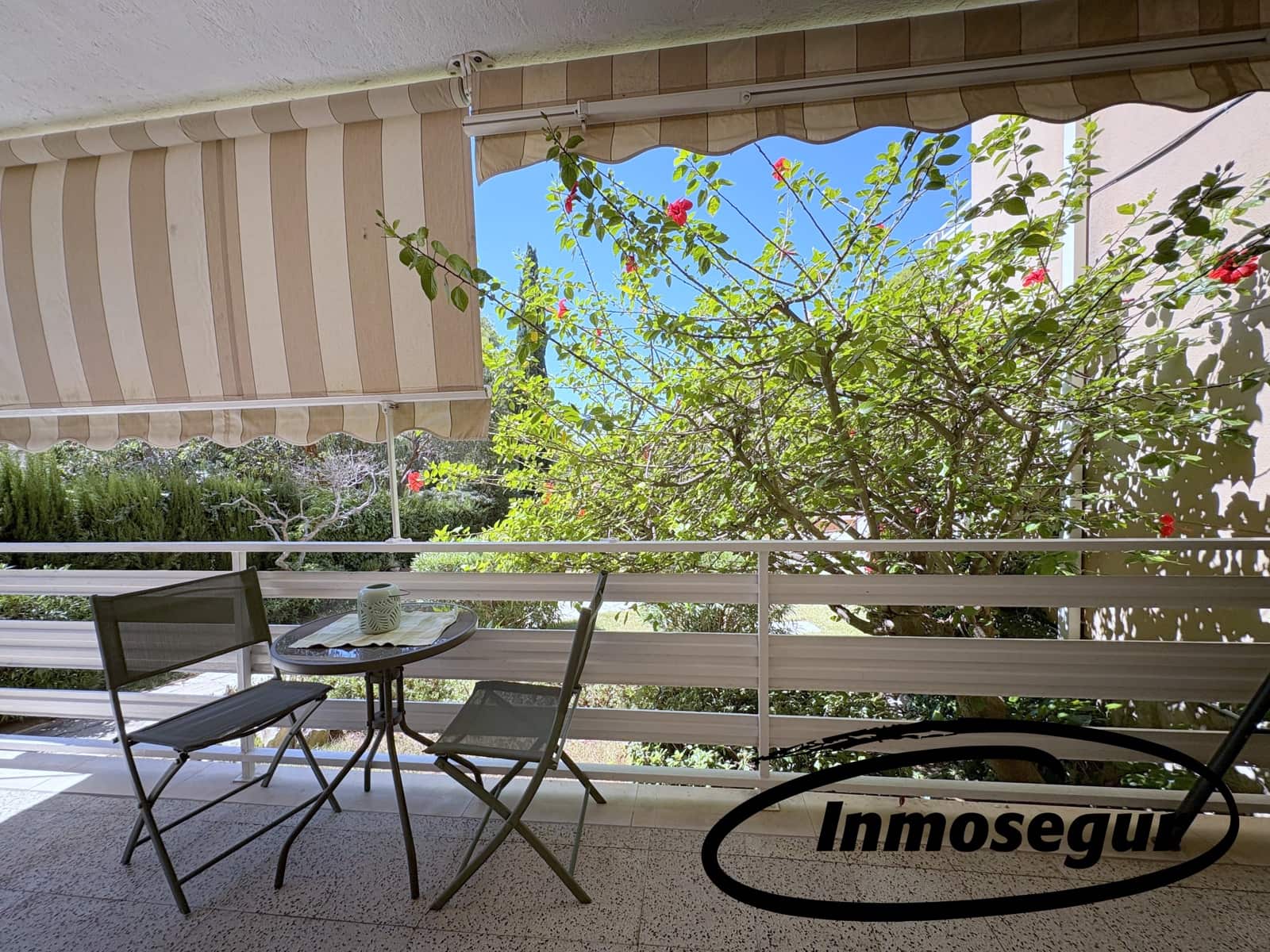 2 bedroom Apartment for sale in Salou with pool - € 155,000 (Ref: 9432700)