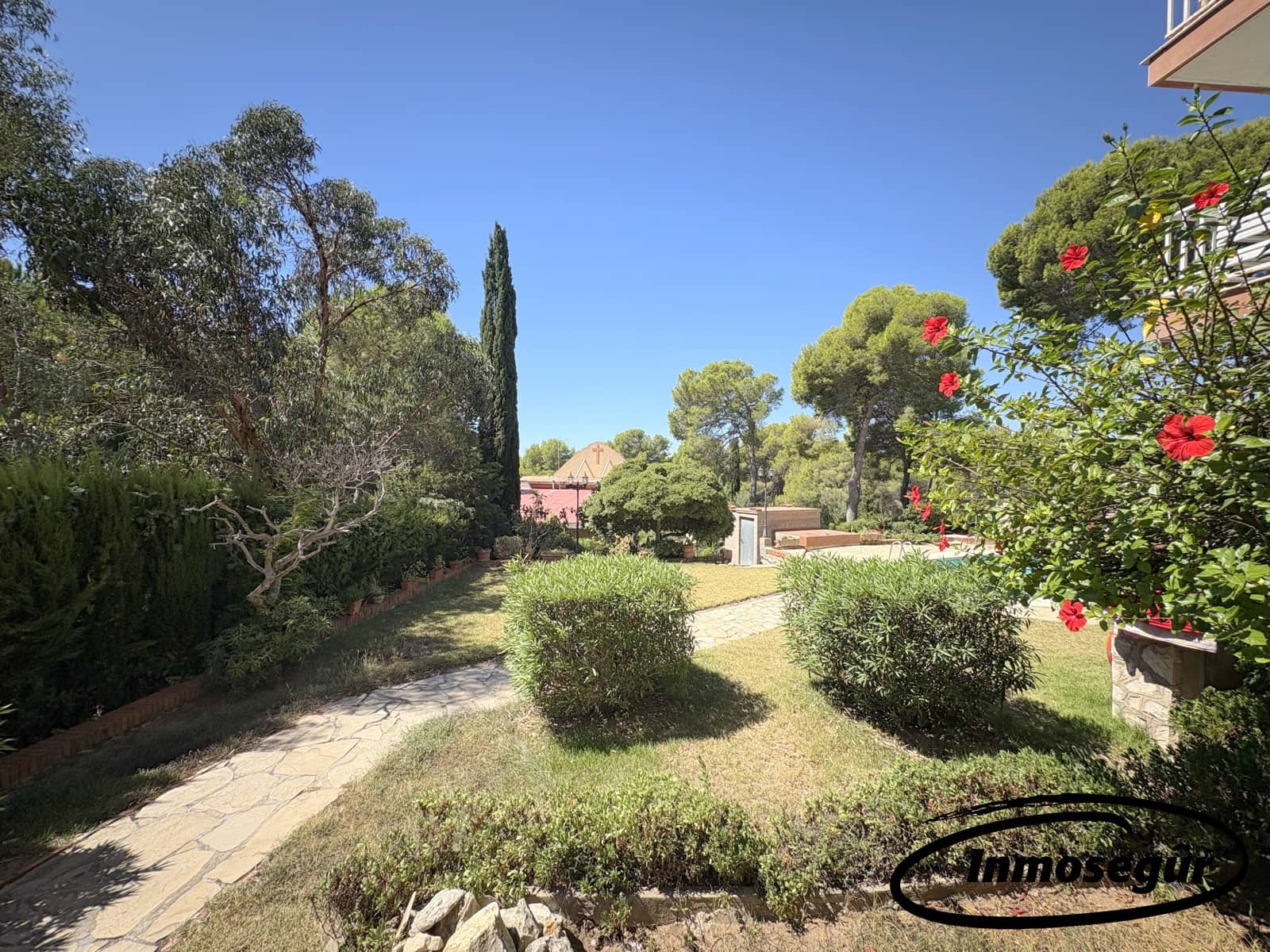 2 bedroom Apartment for sale in Salou with pool - € 155,000 (Ref: 9432700)