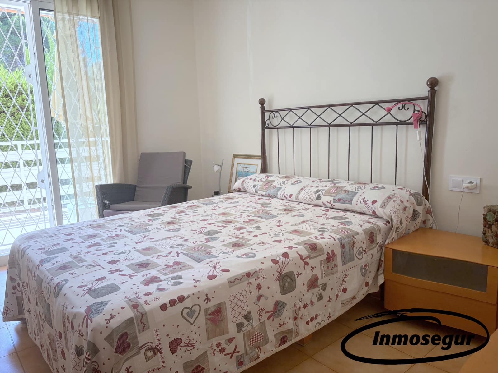 2 bedroom Apartment for sale in Salou with pool - € 155,000 (Ref: 9432700)