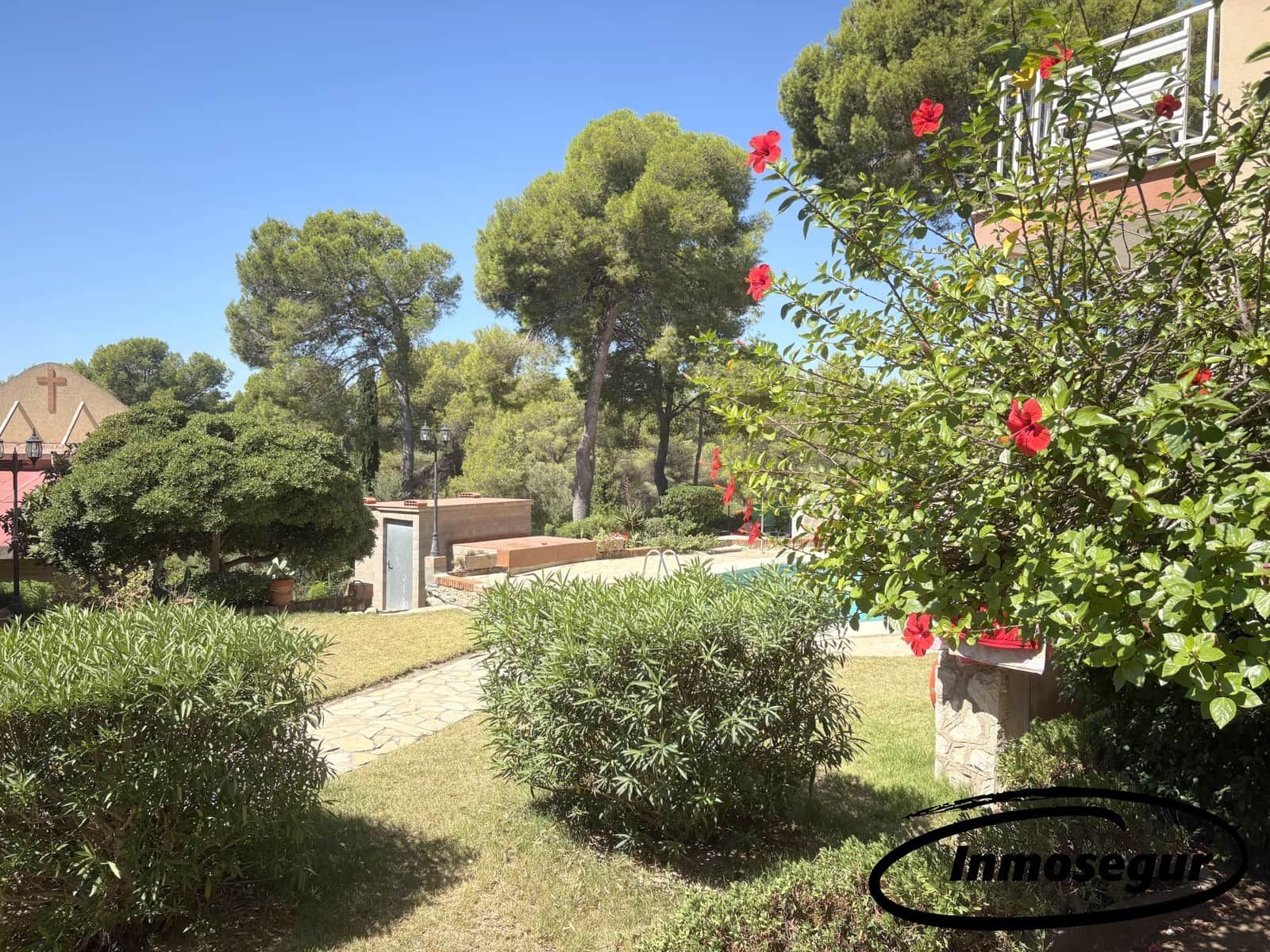 2 bedroom Apartment for sale in Salou with pool - € 155,000 (Ref: 9432700)