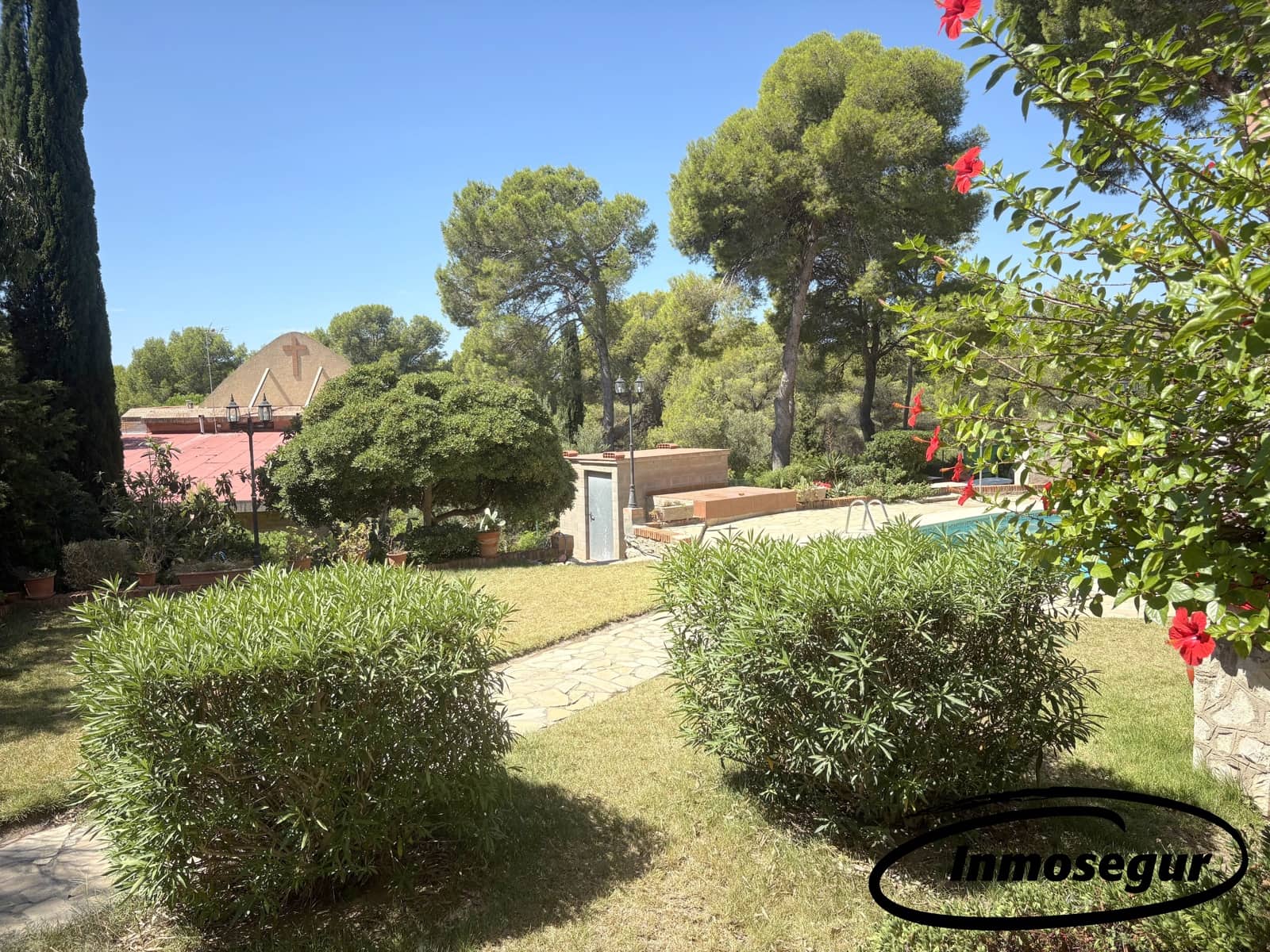 2 bedroom Apartment for sale in Salou with pool - € 155,000 (Ref: 9432700)