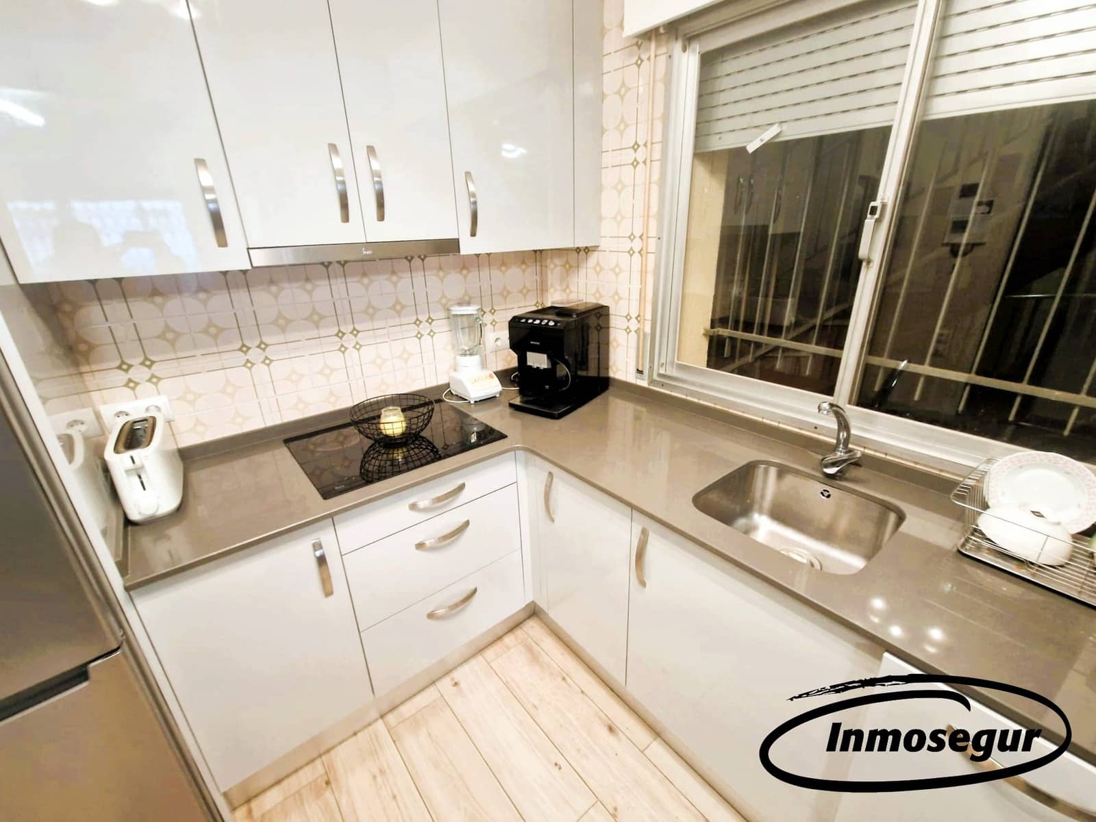 2 bedroom Apartment for sale in Salou with garage - € 195,000 (Ref: 9528725)