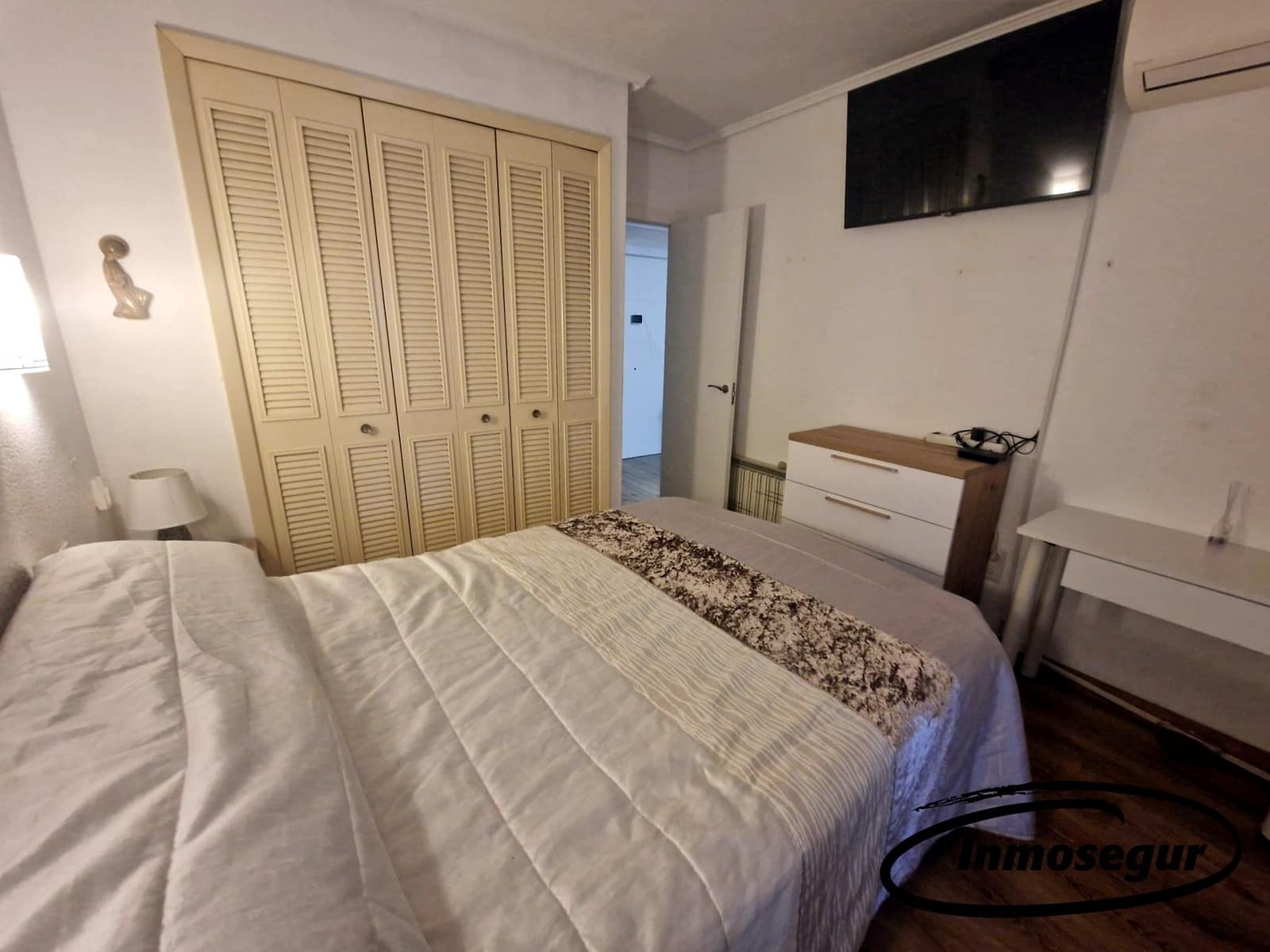 2 bedroom Apartment for sale in Salou with garage - € 195,000 (Ref: 9528725)