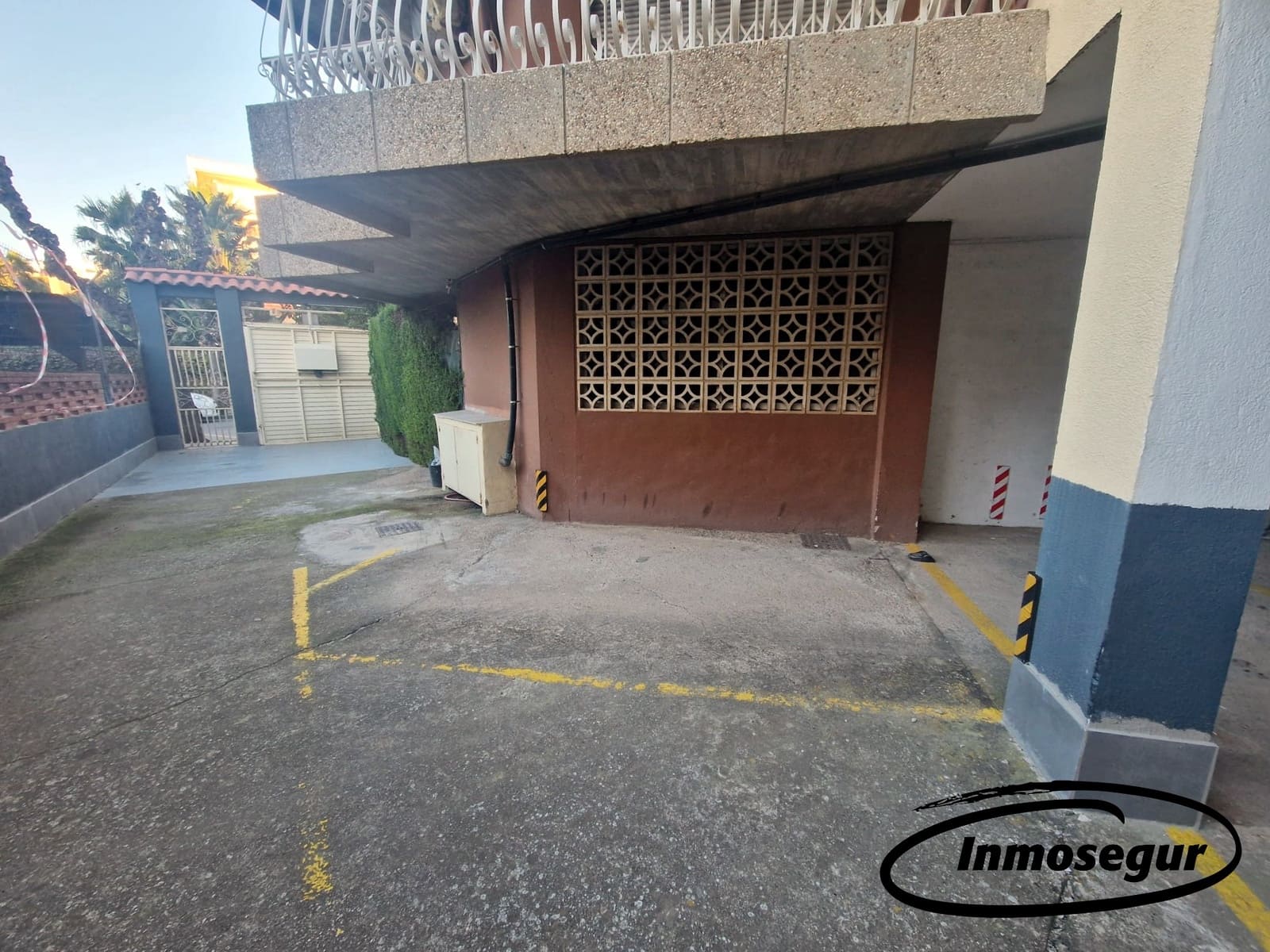 2 bedroom Apartment for sale in Salou with garage - € 195,000 (Ref: 9528725)