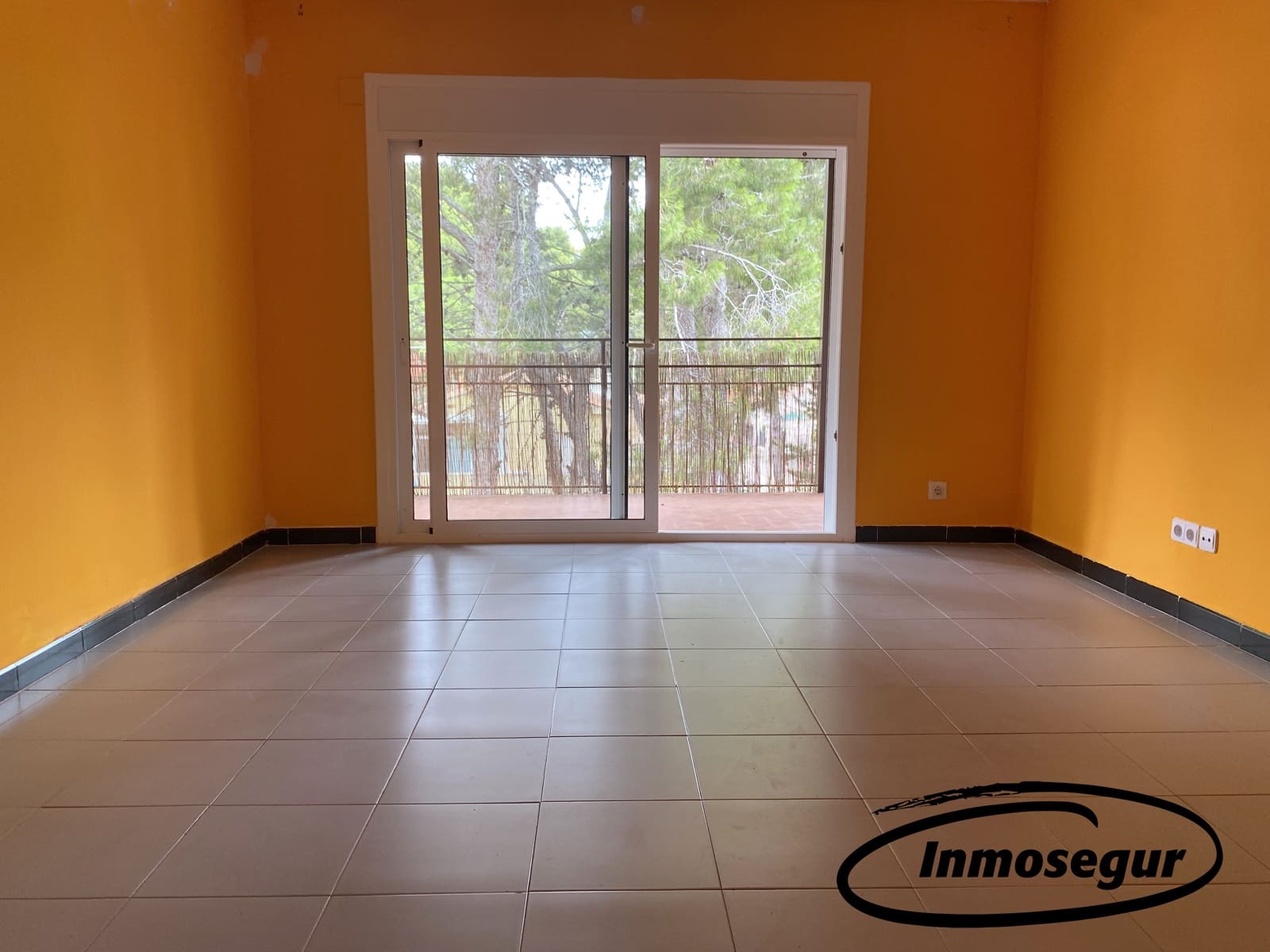 3 slaapkamer Appartement te koop in Salou - € 150.000 (Ref: 9628252)
